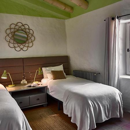 Sitges Hill Retreats-Masia Nur 22 Bedrooms Divided Over 9 Houses For Max 44 Guests Canyelles  Ngoại thất bức ảnh