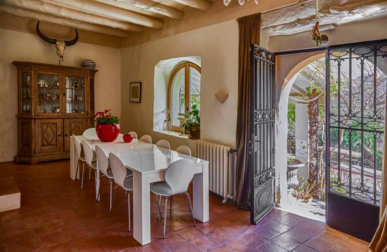 Sitges Hill Retreats-Masia Nur 22 Bedrooms Divided Over 9 Houses For Max 44 Guests Canyelles  Ngoại thất bức ảnh