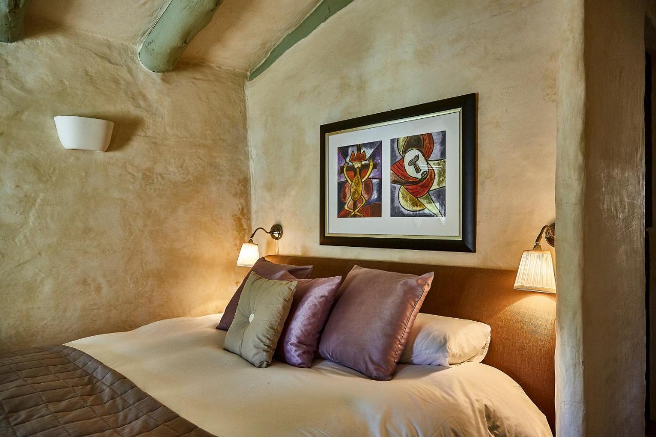 Sitges Hill Retreats-Masia Nur 22 Bedrooms Divided Over 9 Houses For Max 44 Guests Canyelles  Ngoại thất bức ảnh