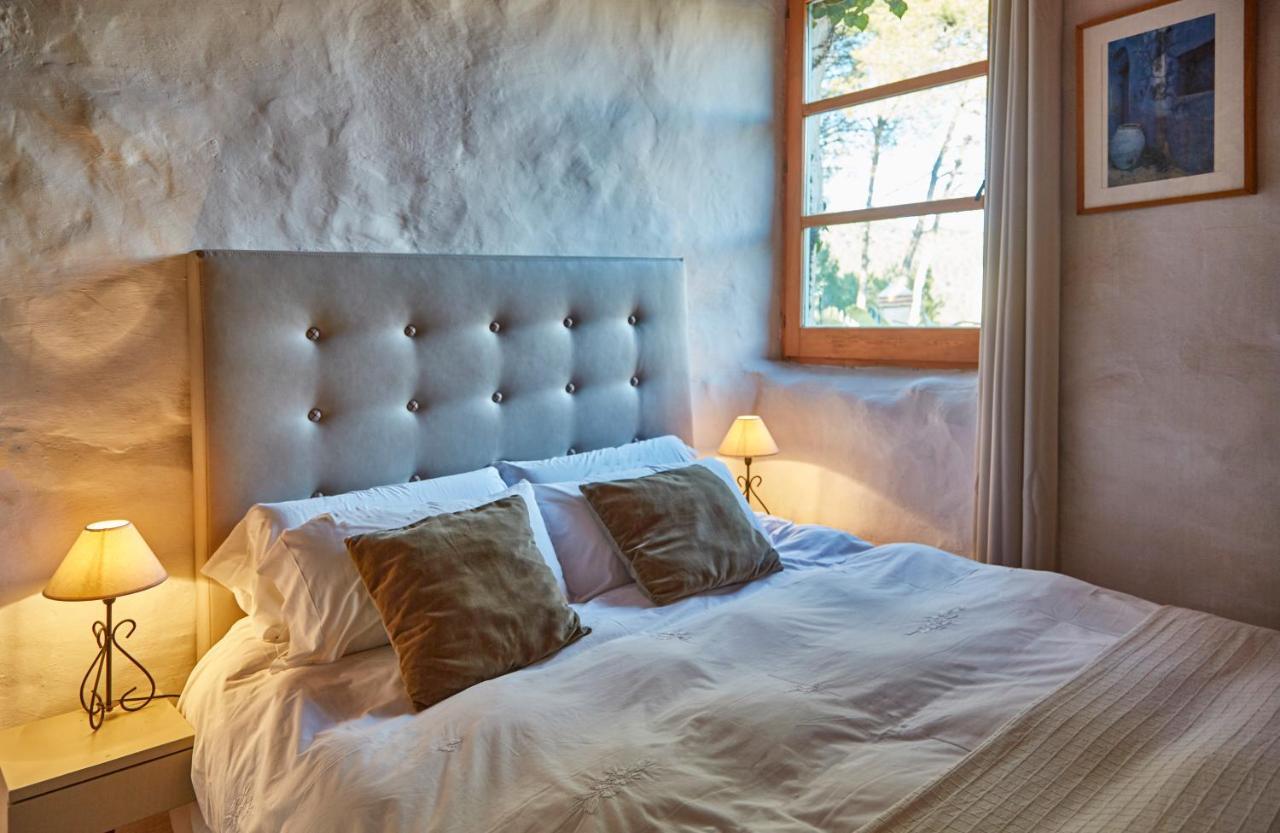 Sitges Hill Retreats-Masia Nur 22 Bedrooms Divided Over 9 Houses For Max 44 Guests Canyelles  Ngoại thất bức ảnh