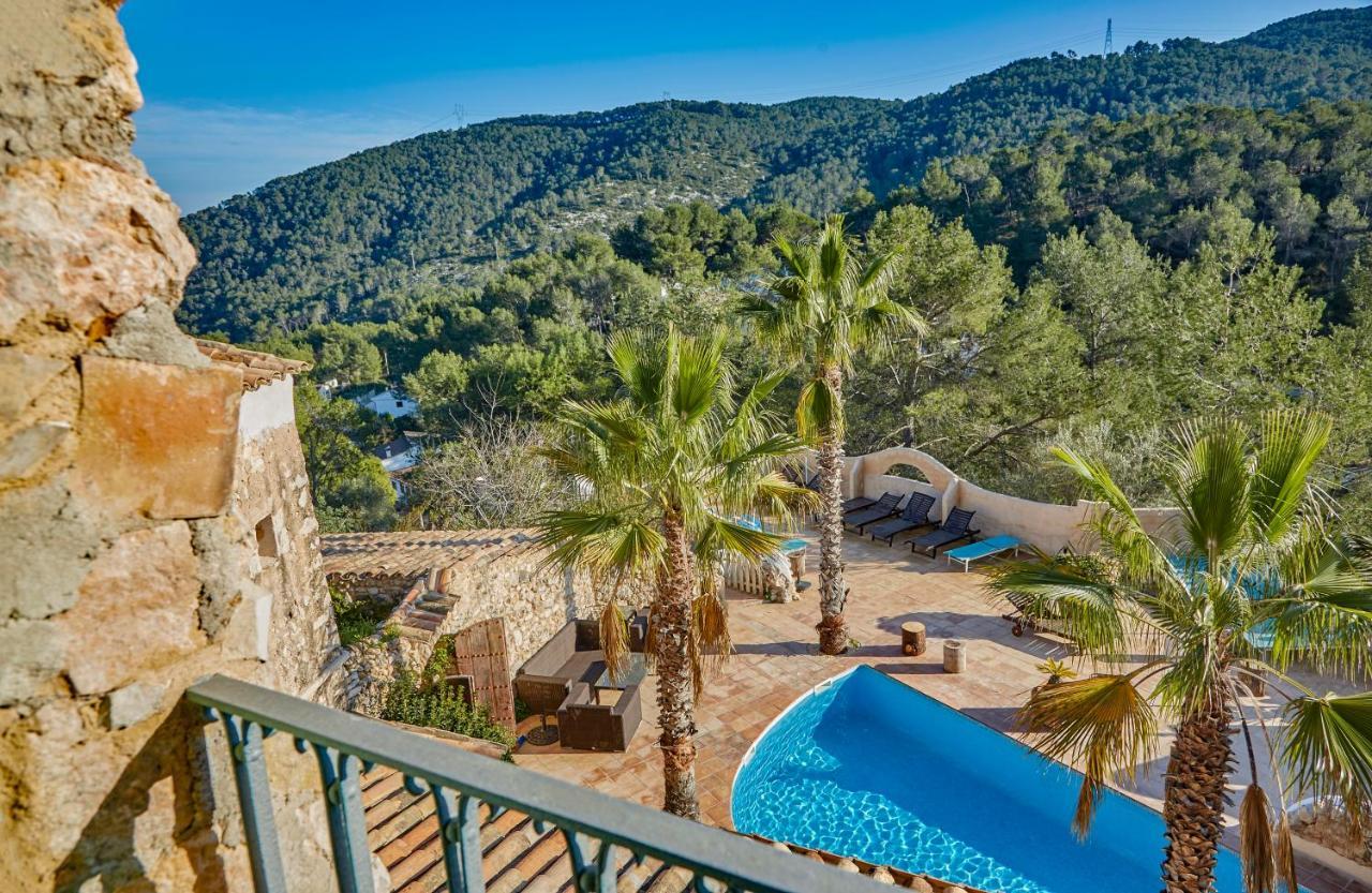 Sitges Hill Retreats-Masia Nur 22 Bedrooms Divided Over 9 Houses For Max 44 Guests Canyelles  Ngoại thất bức ảnh