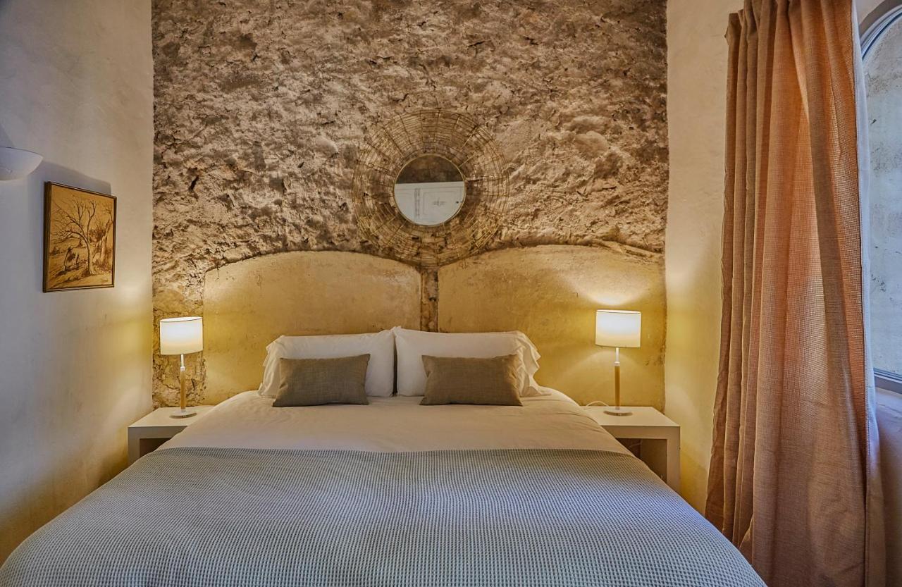 Sitges Hill Retreats-Masia Nur 22 Bedrooms Divided Over 9 Houses For Max 44 Guests Canyelles  Ngoại thất bức ảnh